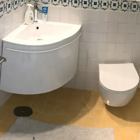 Appartamento Delizioso Con Terrazzetta *